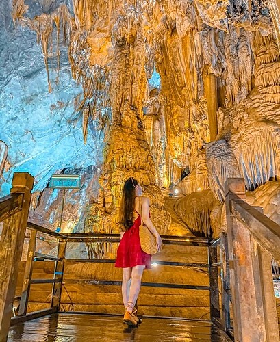 Paradise cave of phong nha