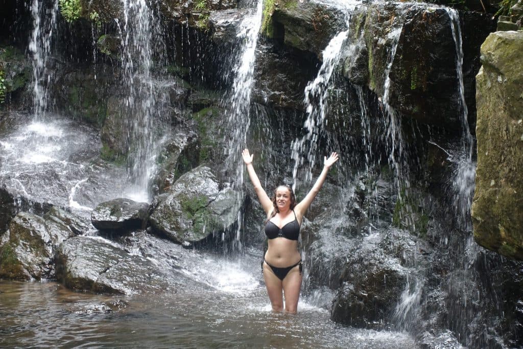 botanic garden waterfall of phong nha